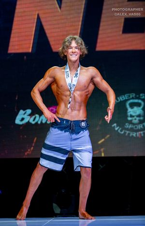 MEN‘S PHYSIQUE ЮНИОРЫ